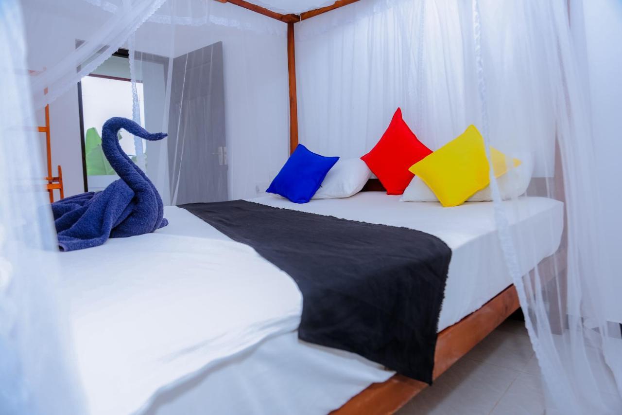 Bed and Breakfast Sajana Ocean Hill Mirissa Exterior foto